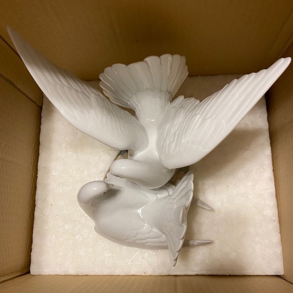 Lladro lovenest - Picture 2 of 12